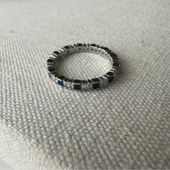 925 Sterling Silver Ring Sapphires and lab diamonds? - Picture 6 of 7